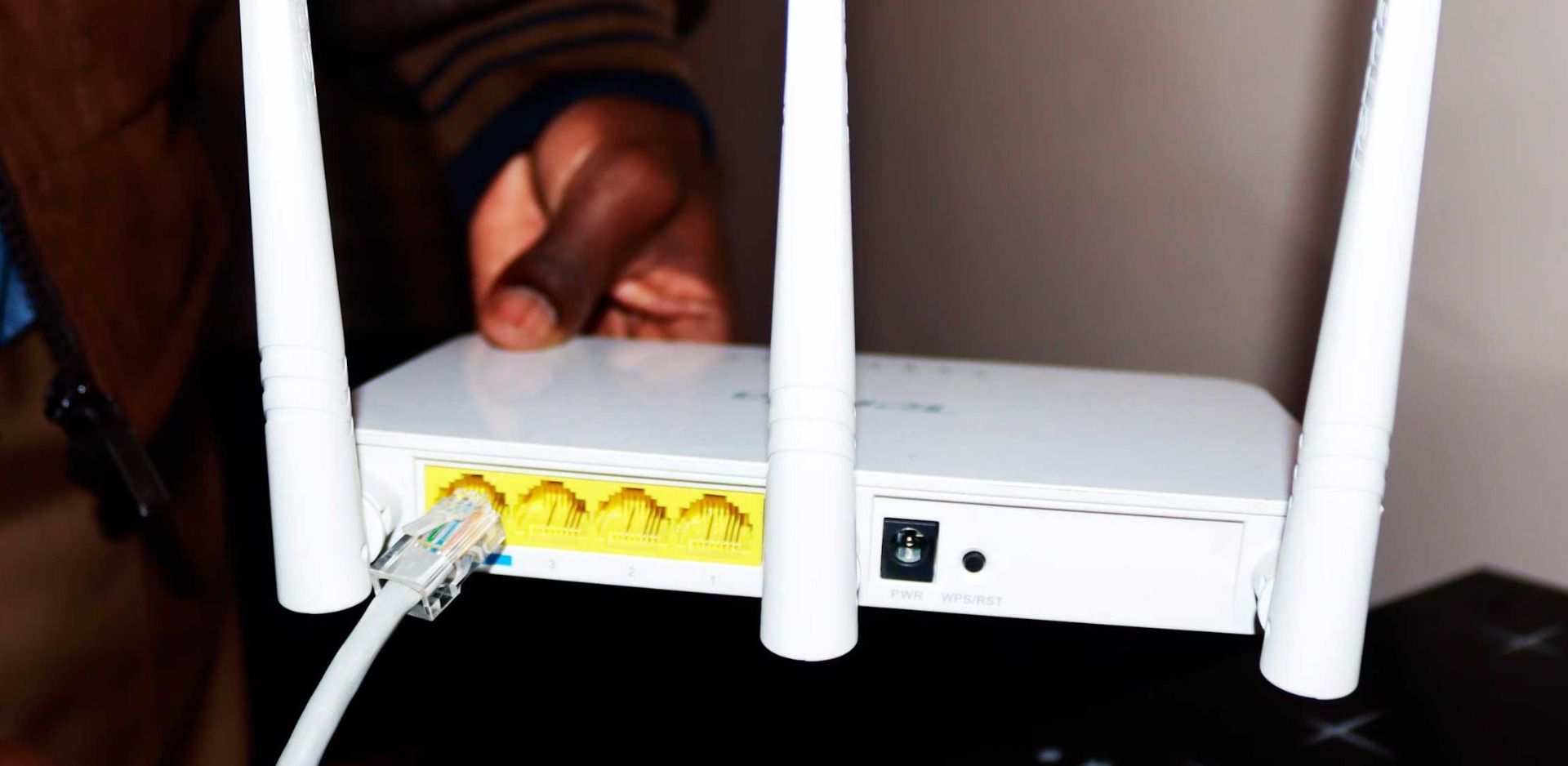 No Internet Access – eroare desi esti conectat prin Ethernet. Cum se rezolva? 